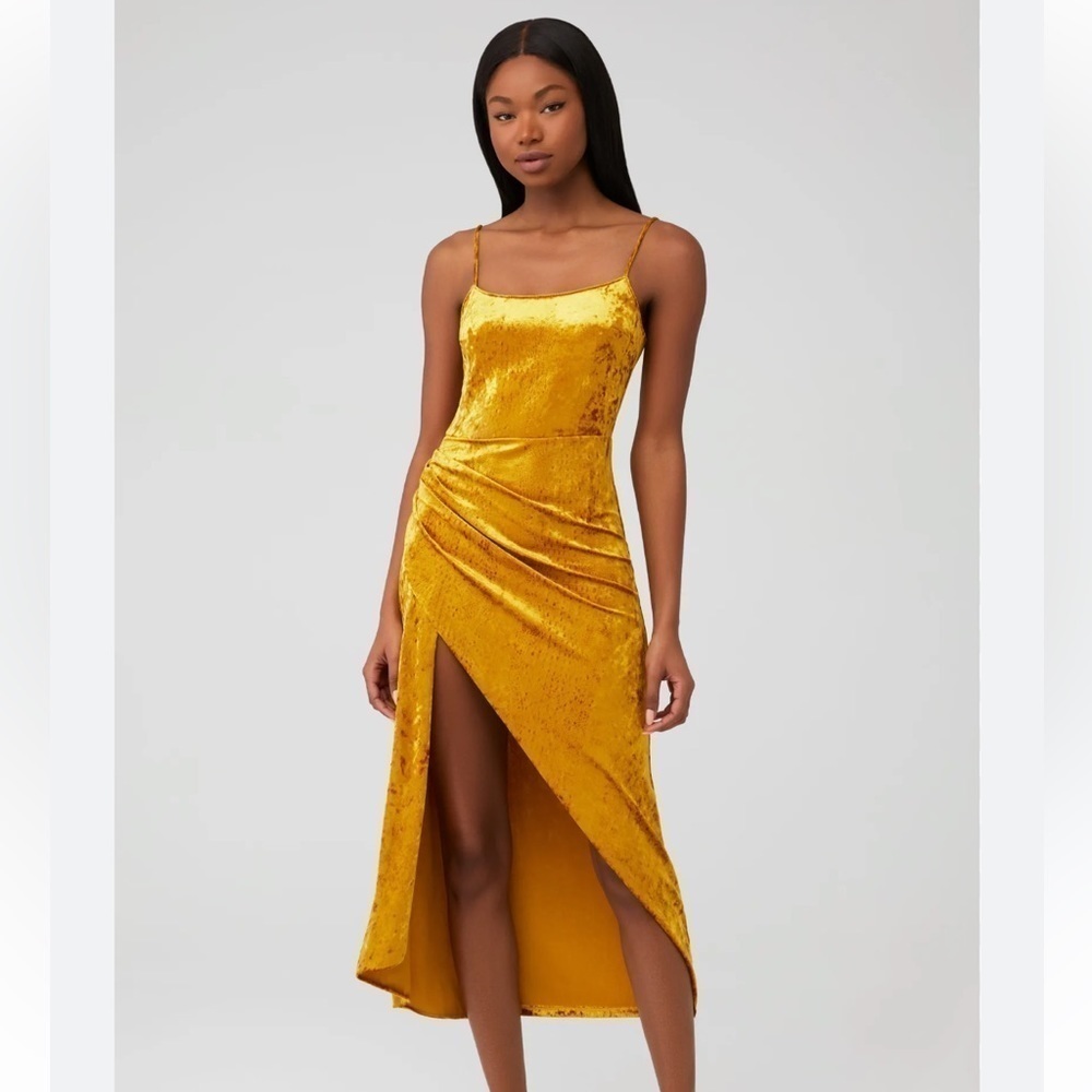 SAYLOR Cyndey Crushed Velvet Cocktail Midi Dress In Yellow Size Small Prom
